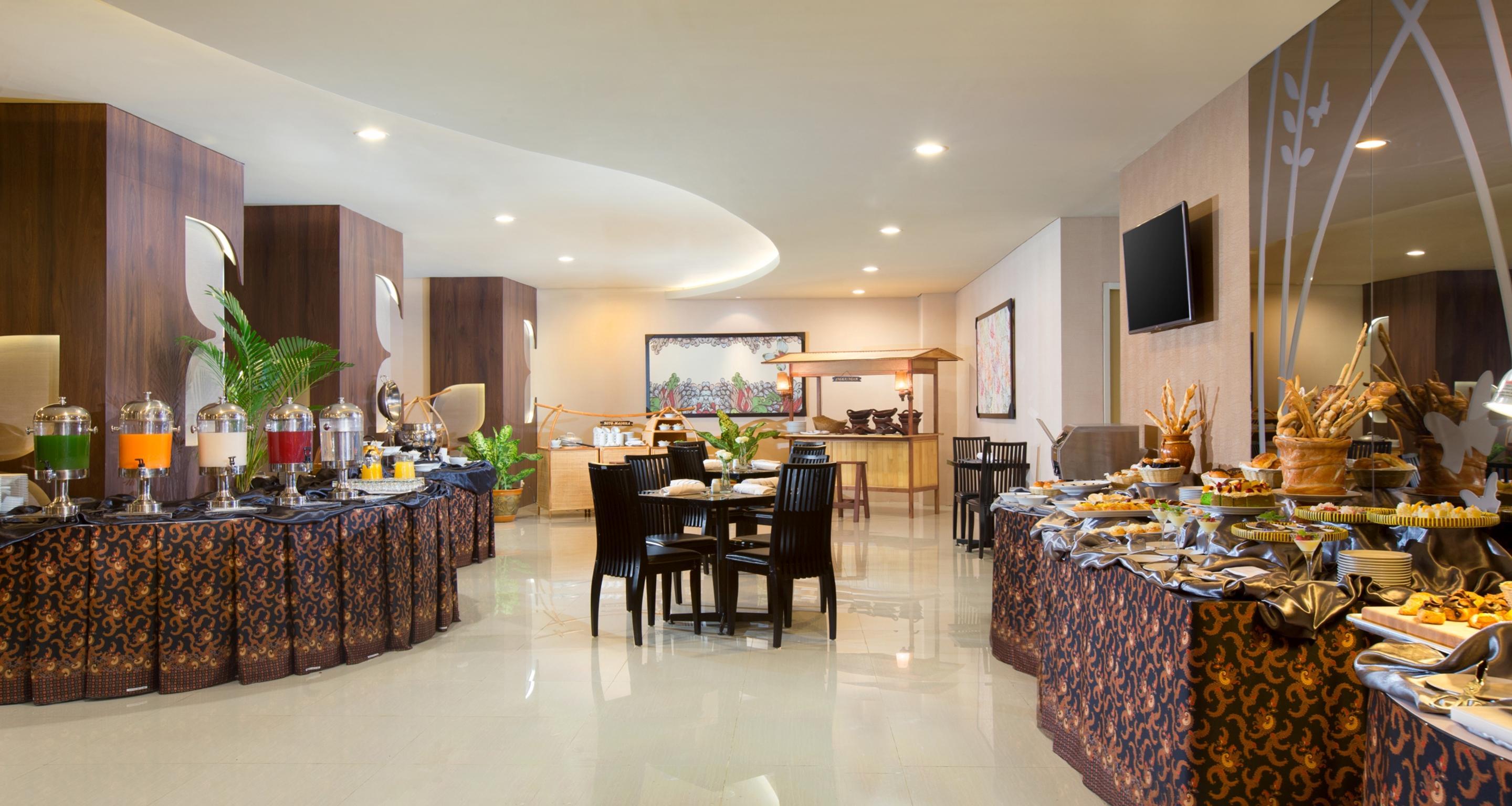 Western Papilio Hotel 4*