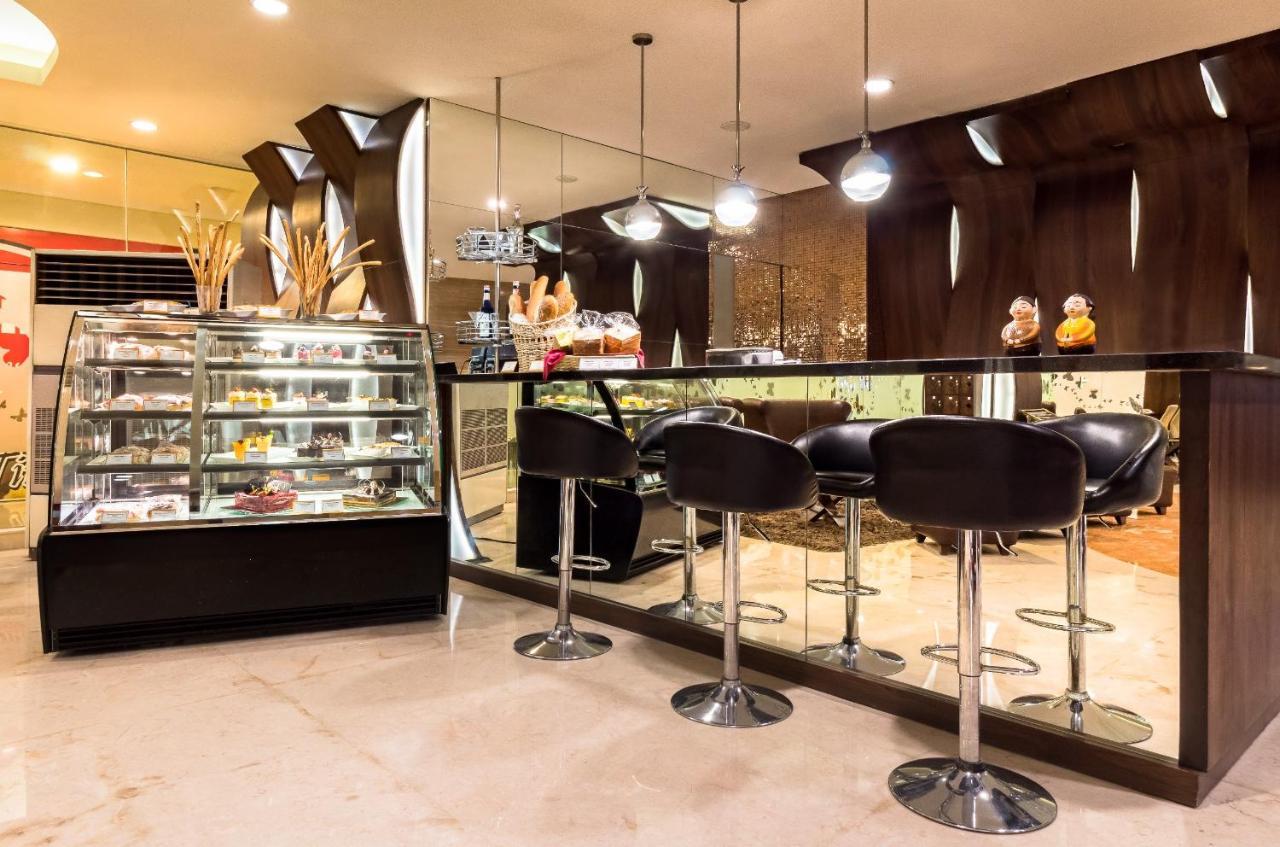 Western Papilio Hotel 4*